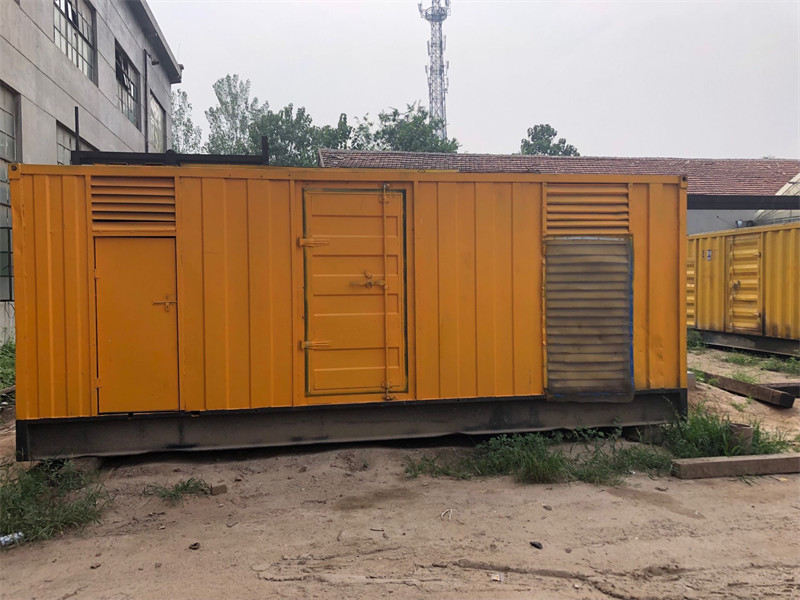 河口柴油发电机如何判断新机油是否已经完全充满机油滤清器？