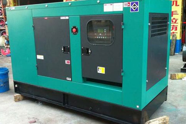 河口如何检查机油的使用时间？