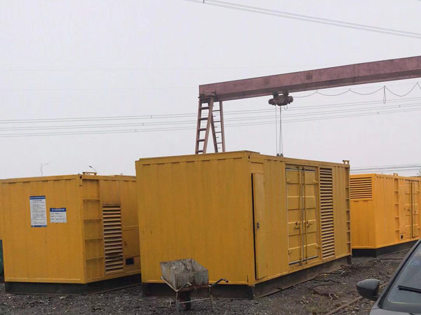 河口100kw柴油发电机组每小时油耗？