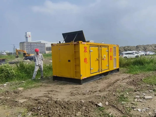 河口冬季低温环境下，发电机组启动电瓶的容量需求是否会增加？