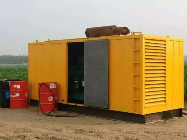 河口安装新的水冷式机油散热器密封件有哪些注意事项？